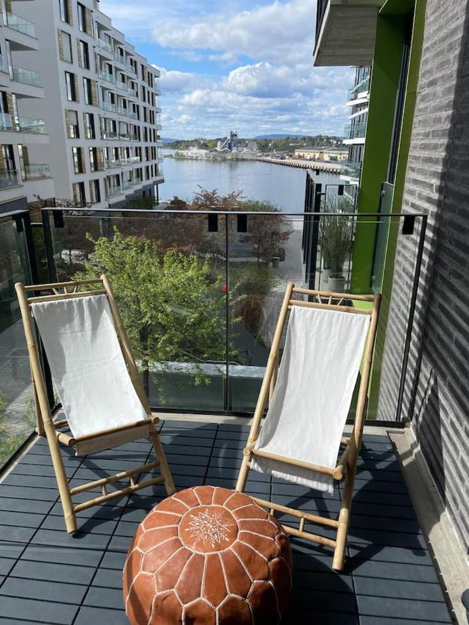 Appartement Exclusive Apartment, Sea View To Fjord, Located On Water In Center